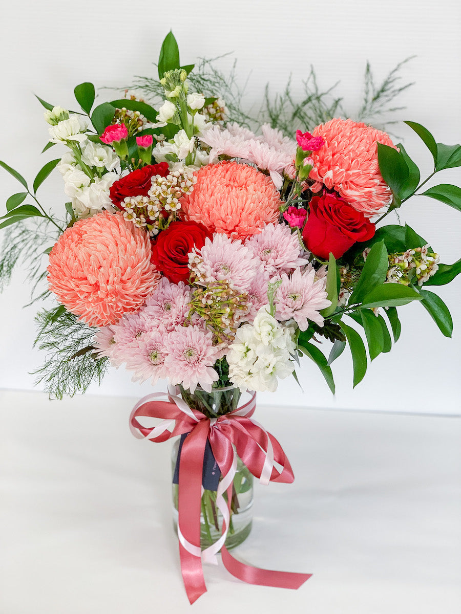 Bliss and Bloom Studio Deluxe Blooms Vase Arrangement | Daily Blooms